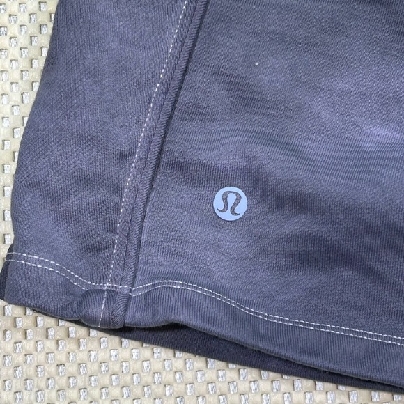 Lululemon Scuba Sweat Shorts Lounge Comfy Casual Athletic Gray Tie Dye 4‎ - Picture 3 of 7